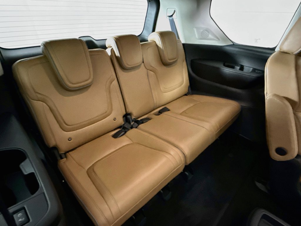 Used 2025 INFINITI QX80 Luxe AWD/4WD image 29