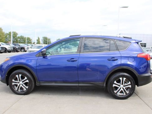 Used 2015 Toyota RAV4 LE image 4
