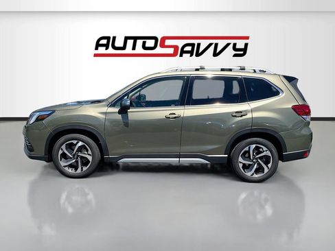Used 2024 Subaru Forester Touring w/ Pop Package 2 AWD/4WD image 4
