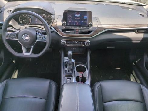 Used 2022 Nissan Altima 2.5 SL FWD image 16