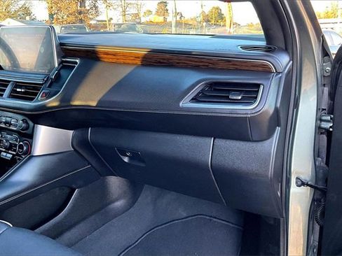 Used 2023 Chevrolet Tahoe Premier image 23