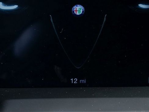 New 2025 Alfa Romeo Stelvio Sprint w/ Convenience Package image 9