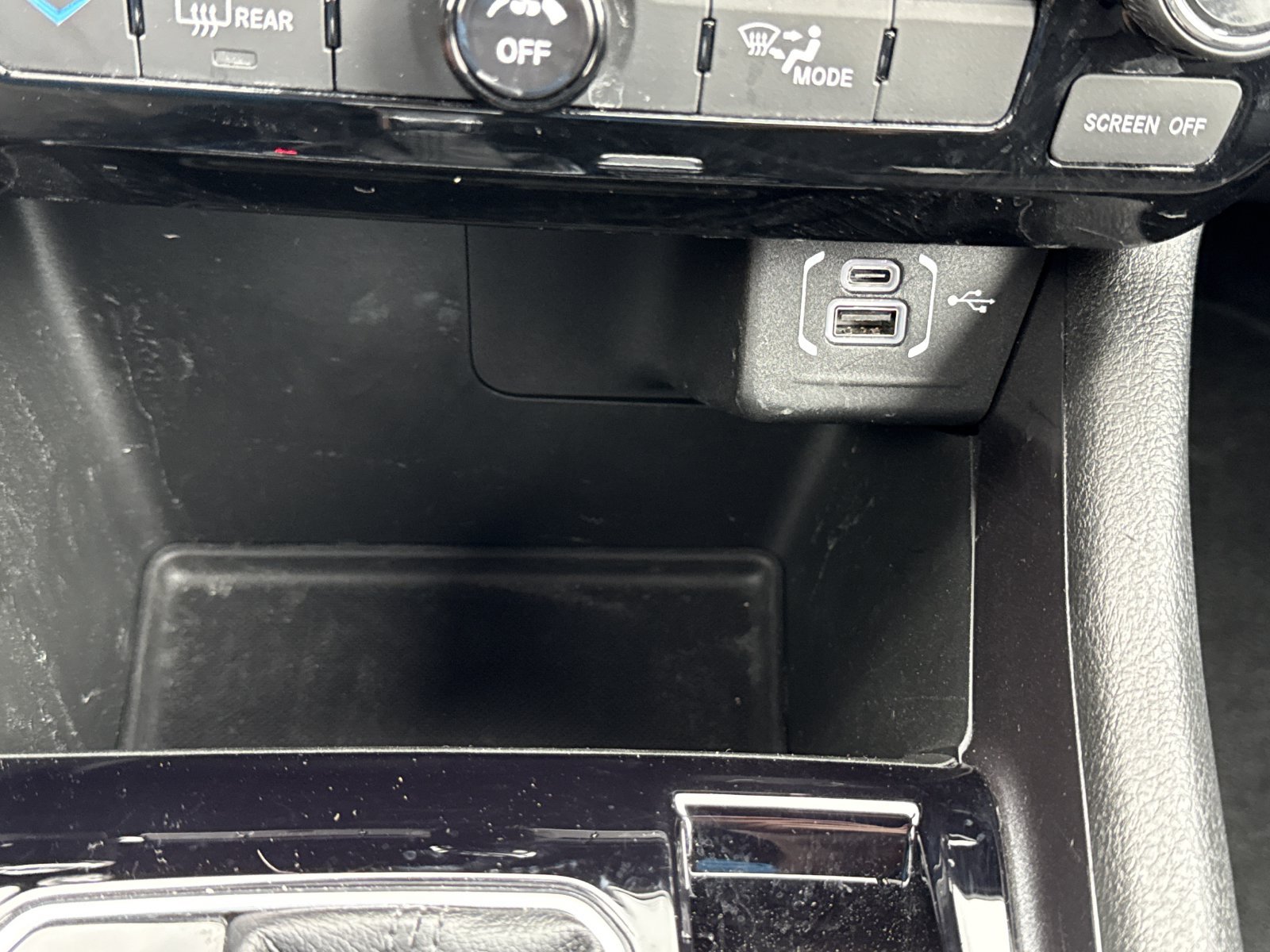 Used 2025 Jeep Compass Latitude AWD/4WD image 25