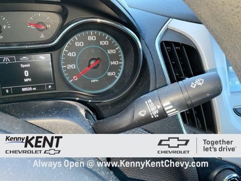 Used 2018 Chevrolet Cruze LS image 17