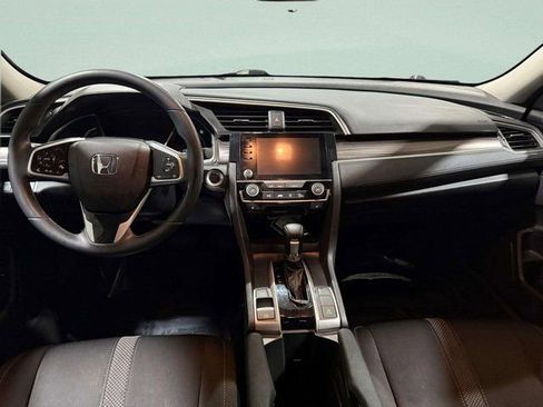 Used 2020 Honda Civic EX image 11