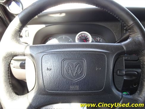 Used 2001 Dodge Ram 2500 Truck 2WD Quad Cab image 18