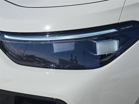 New 2026 Volkswagen Tiguan SEL R-Line image 7