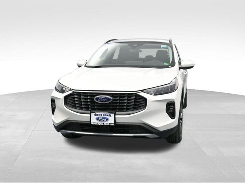 New 2025 Ford Escape SE image 3