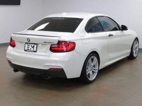 Used 2015 BMW M235i Coupe image 5