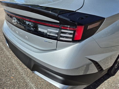New 2026 Hyundai Sonata Blue FWD image 10