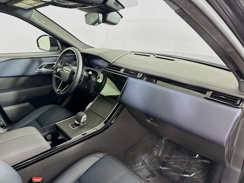 Used 2026 Land Rover Range Rover Velar Dynamic SE AWD/4WD image 27