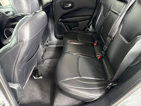 Used 2018 Jeep Compass Limited image 19