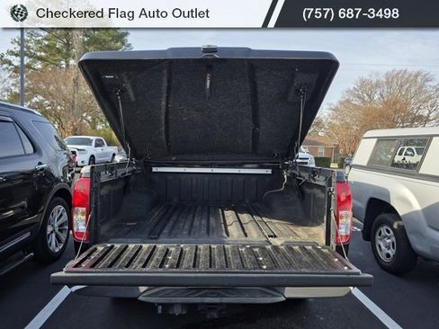 Used 2018 Nissan Frontier SV w/ Value Truck Package image 7
