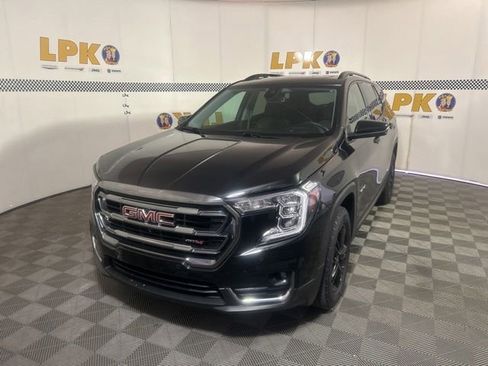 Used 2024 GMC Terrain AT4 w/ Infotainment Package II AWD/4WD image 9
