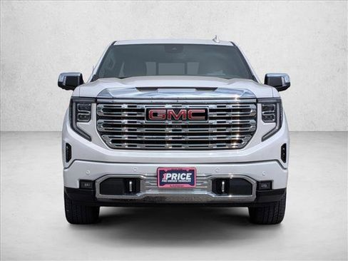 Used 2023 GMC Sierra 1500 Denali w/ Denali Reserve Package AWD/4WD image 2