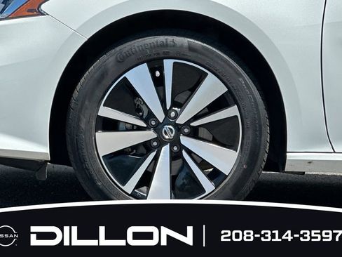 Used 2022 Nissan Altima 2.5 SV AWD/4WD image 25