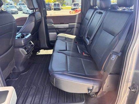 Used 2022 Ford F150 Lariat AWD/4WD image 14