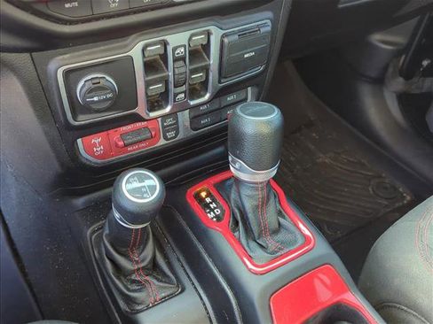 Used 2020 Jeep Gladiator Rubicon w/ Trailer Tow Package image 23