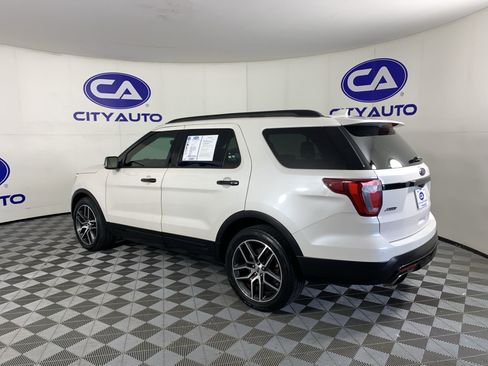Used 2016 Ford Explorer Sport w/ Equipment Group 401A AWD/4WD image 5