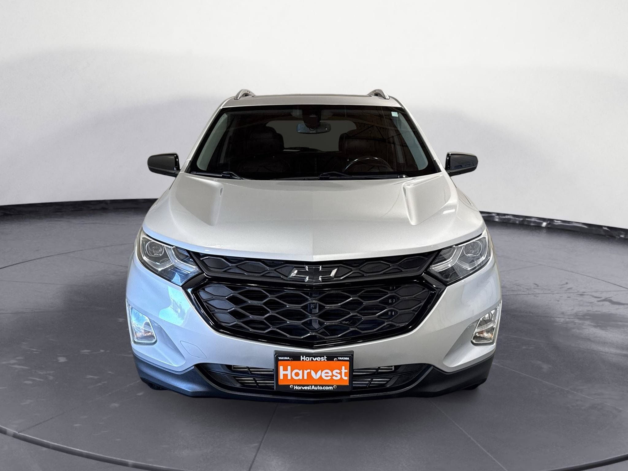 Used 2018 Chevrolet Equinox Premier AWD/4WD image 2