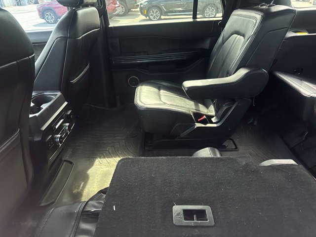 Used 2018 Ford Expedition Limited w/ Equipment Group 301A AWD/4WD image 10