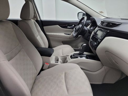 Used 2021 Nissan Rogue Sport SV AWD/4WD image 21