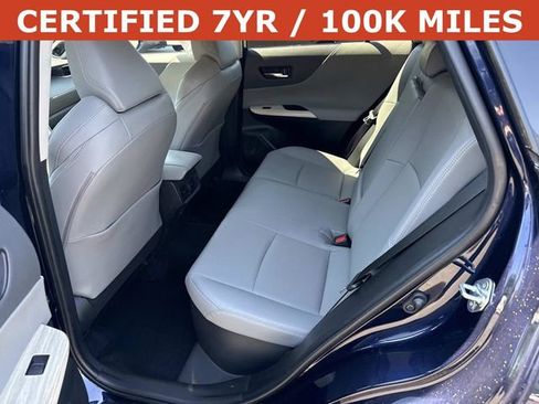 Used 2023 Toyota Venza Limited AWD/4WD image 17