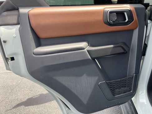 Used 2024 Ford Bronco Outer Banks AWD/4WD image 22