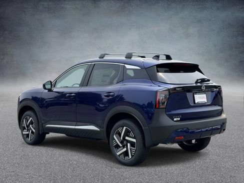 New 2026 Nissan Kicks SV w/ Cold Weather Package FWD image 4