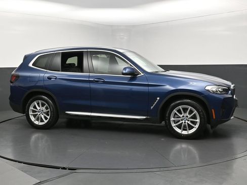 Used 2022 BMW X3 xDrive30i AWD/4WD image 5