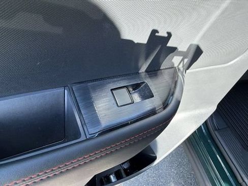 Used 2026 Nissan Rogue SV AWD/4WD image 16