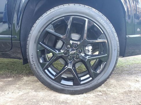 New 2026 Chevrolet Traverse RS w/ LPO, Floor Liner Package image 5