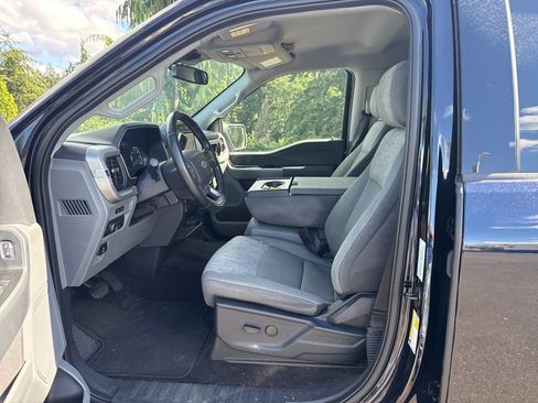 Used 2022 Ford F150 XLT w/ Equipment Group 301A Mid AWD/4WD image 5
