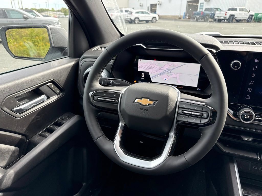 New 2026 Chevrolet Colorado LT w/ LT Convenience Package AWD/4WD image 15
