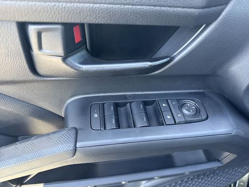 New 2026 Toyota Tacoma SR5 image 13