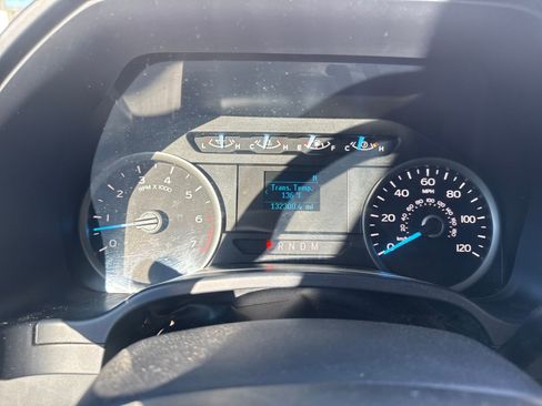 Used 2018 Ford F150 XLT image 15