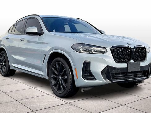 Used 2025 BMW X4 xDrive30i w/ Premium Package image 2