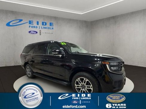 Used 2025 Ford Expedition Max Active image 1