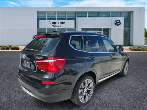 Used 2017 BMW X3 sDrive28i image 4