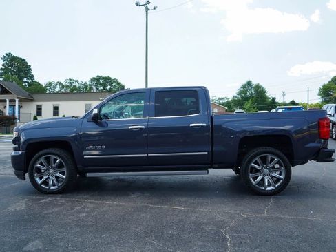 Used 2018 Chevrolet Silverado 1500 LTZ Z71 w/ Centennial Edition AWD/4WD image 24