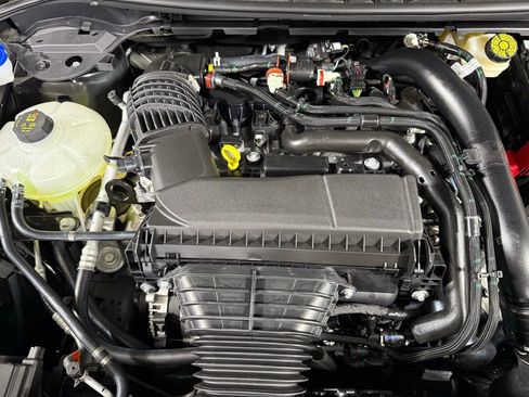 New 2026 Lincoln Corsair Premiere image 19