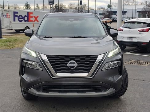 Used 2023 Nissan Rogue SV image 31