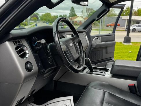 Used 2017 Ford Expedition EL XLT w/ Equipment Group 202A AWD/4WD image 28