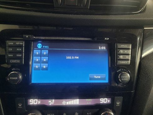 Used 2017 Nissan Rogue Sport SL w/ SL Premium Package image 25