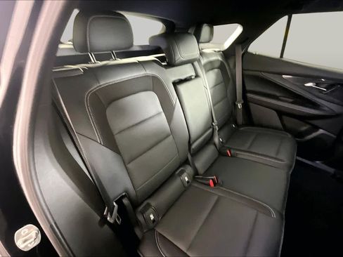 Used 2024 Chevrolet Blazer EV LT AWD/4WD image 17