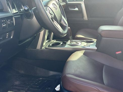 Used 2021 Toyota 4Runner Limited image 13