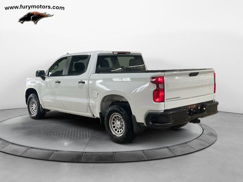 Used 2024 Chevrolet Silverado 1500 W/T w/ Z71 Off-Road Package image 5