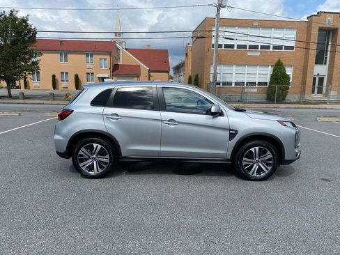 New 2025 Mitsubishi Outlander Sport ES image 4