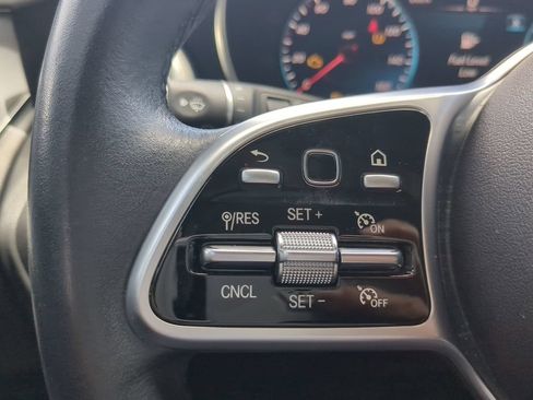 Certified 2021 Mercedes-Benz GLC 300 image 12