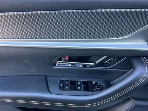 New 2026 MAZDA CX-90 Plug-In Hybrid w/ Preferred image 12